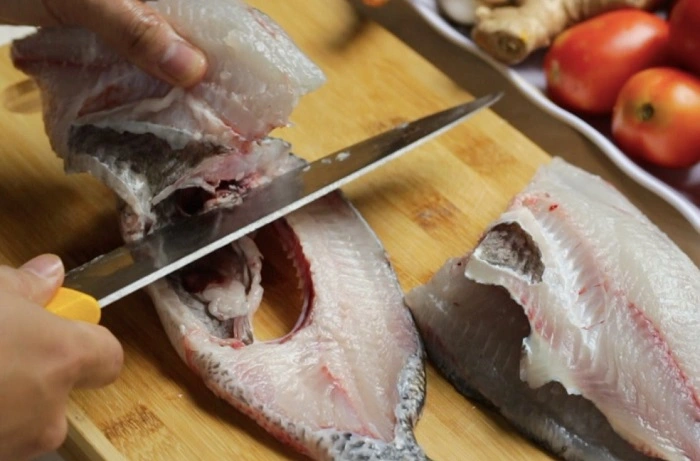 cách nấu nướng bún cá rô phi dọc mùng 